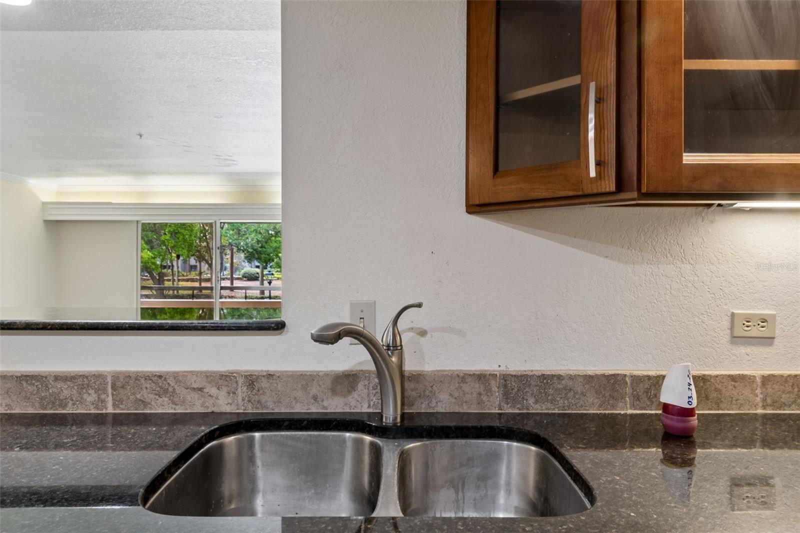 36750 Us Highway 19 Unit 8-202, Palm Harbor, FL 34684