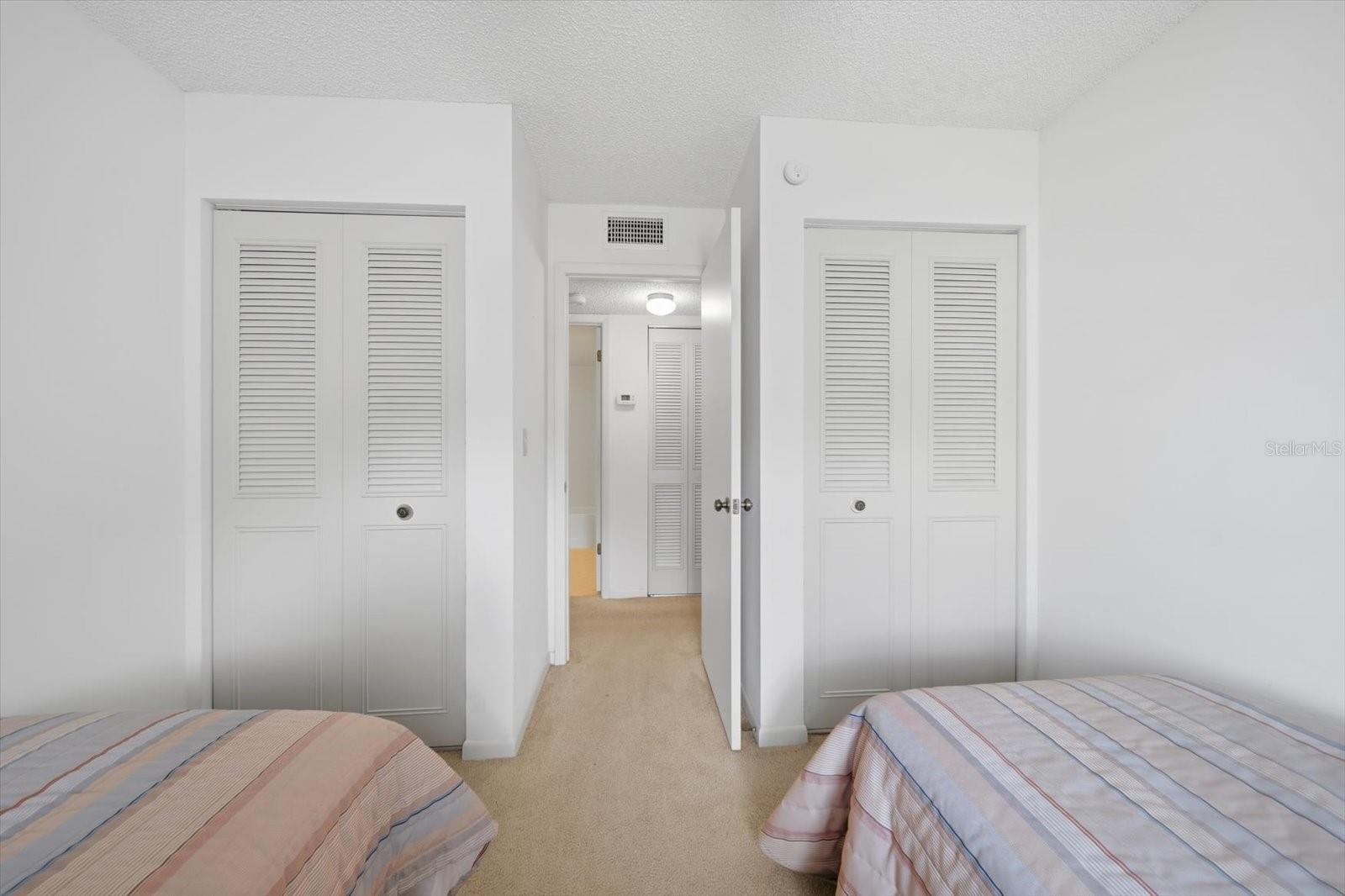 1441 Pine Glen Unit E2, Tarpon Springs, FL 34688
