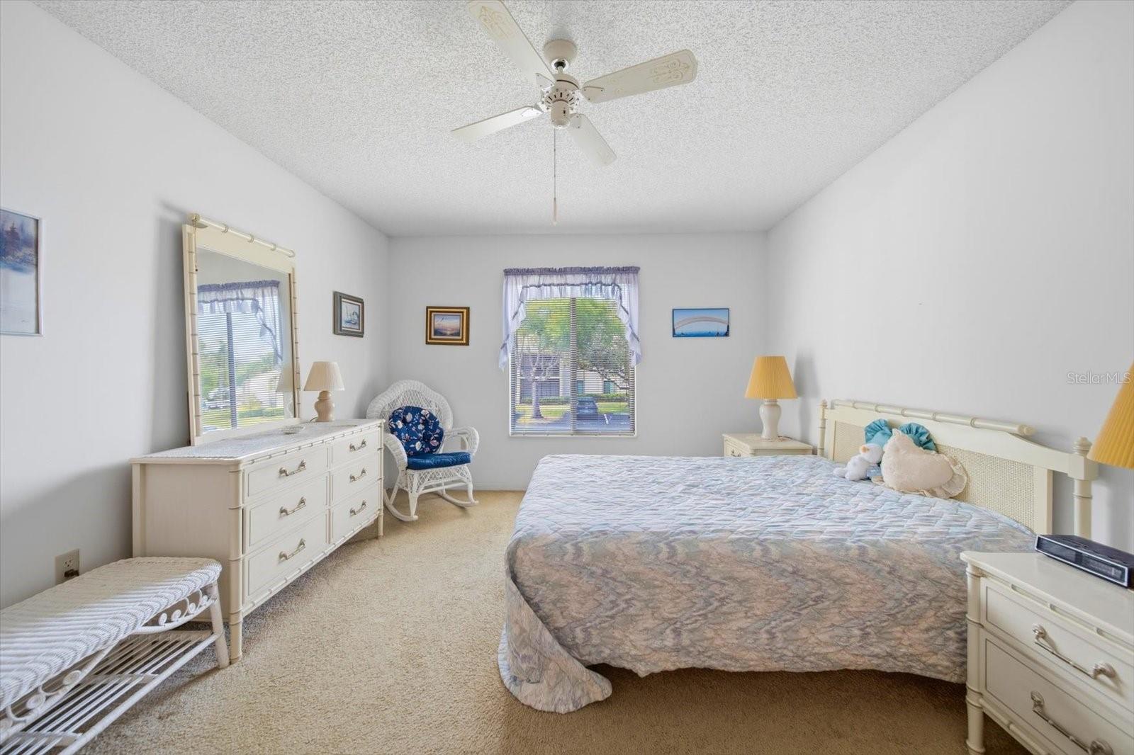 1441 Pine Glen Unit E2, Tarpon Springs, FL 34688