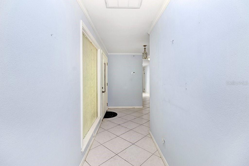 1350 Eckles, Tampa, FL 33612