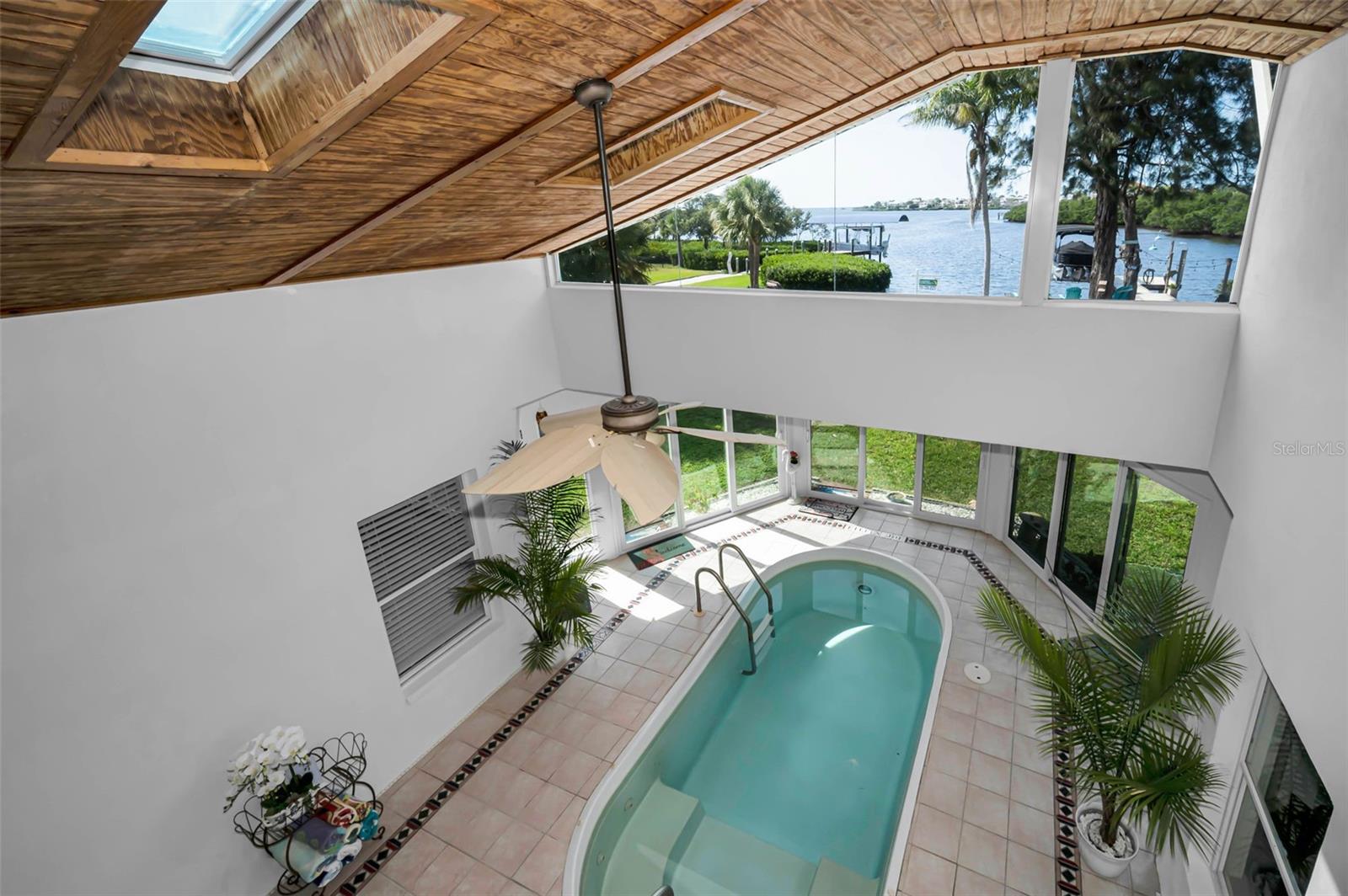 1626 Sea Breeze, Tarpon Springs, FL 34689