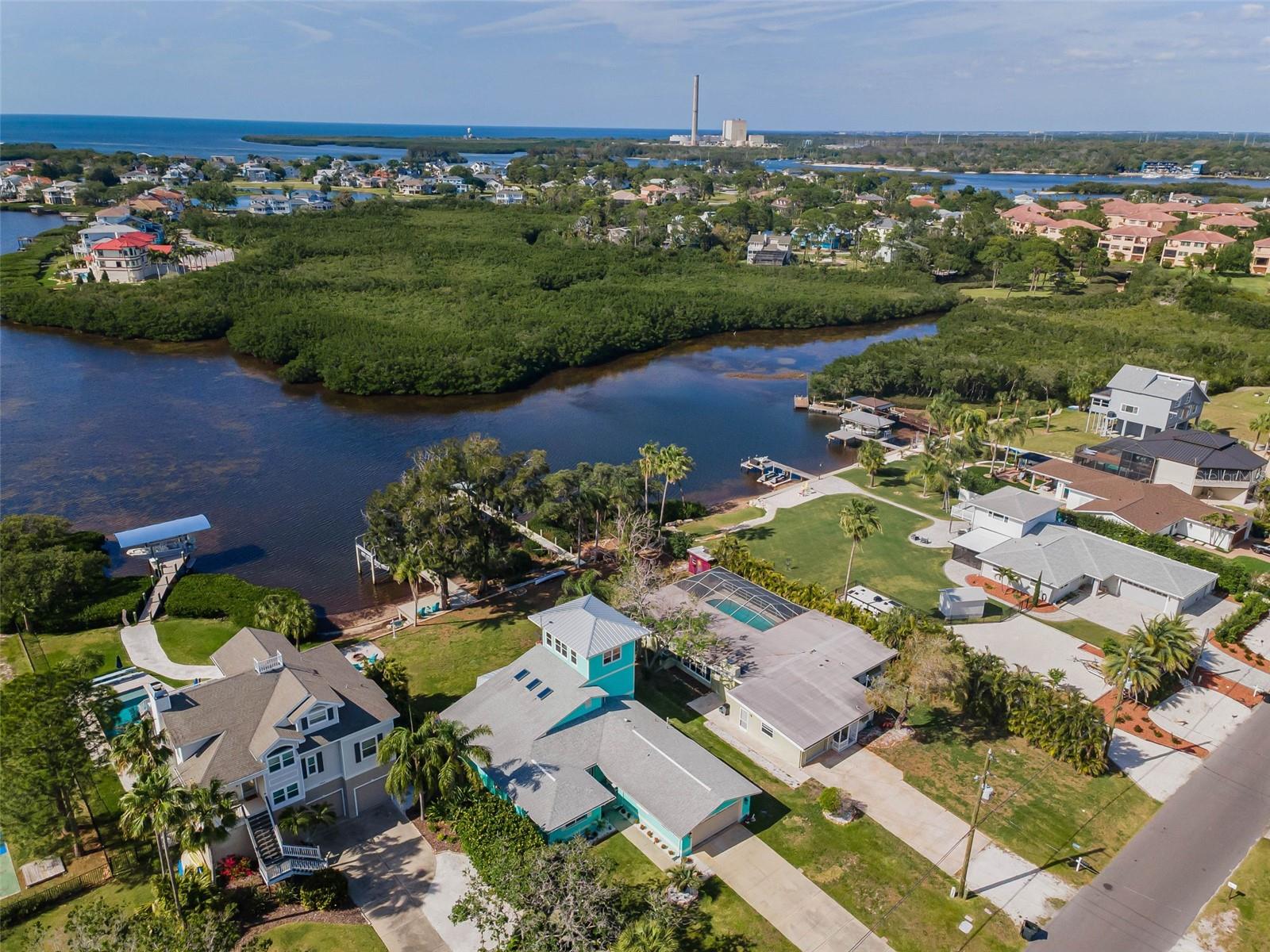 1626 Sea Breeze, Tarpon Springs, FL 34689