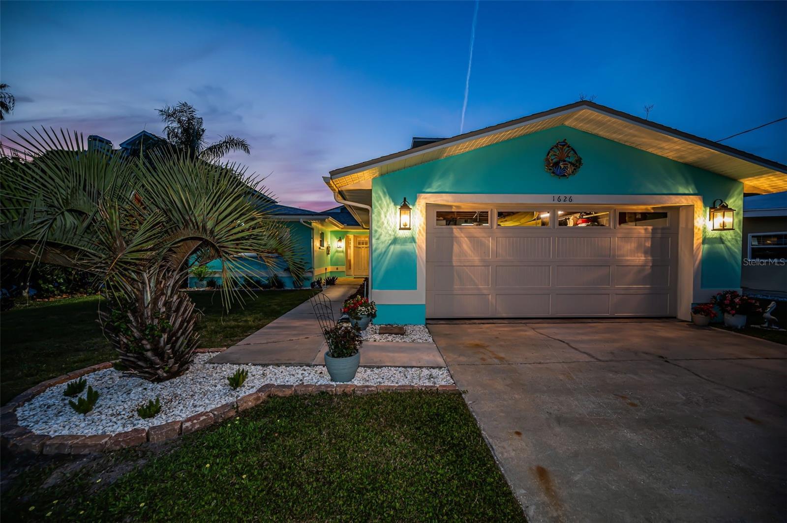 1626 Sea Breeze, Tarpon Springs, FL 34689