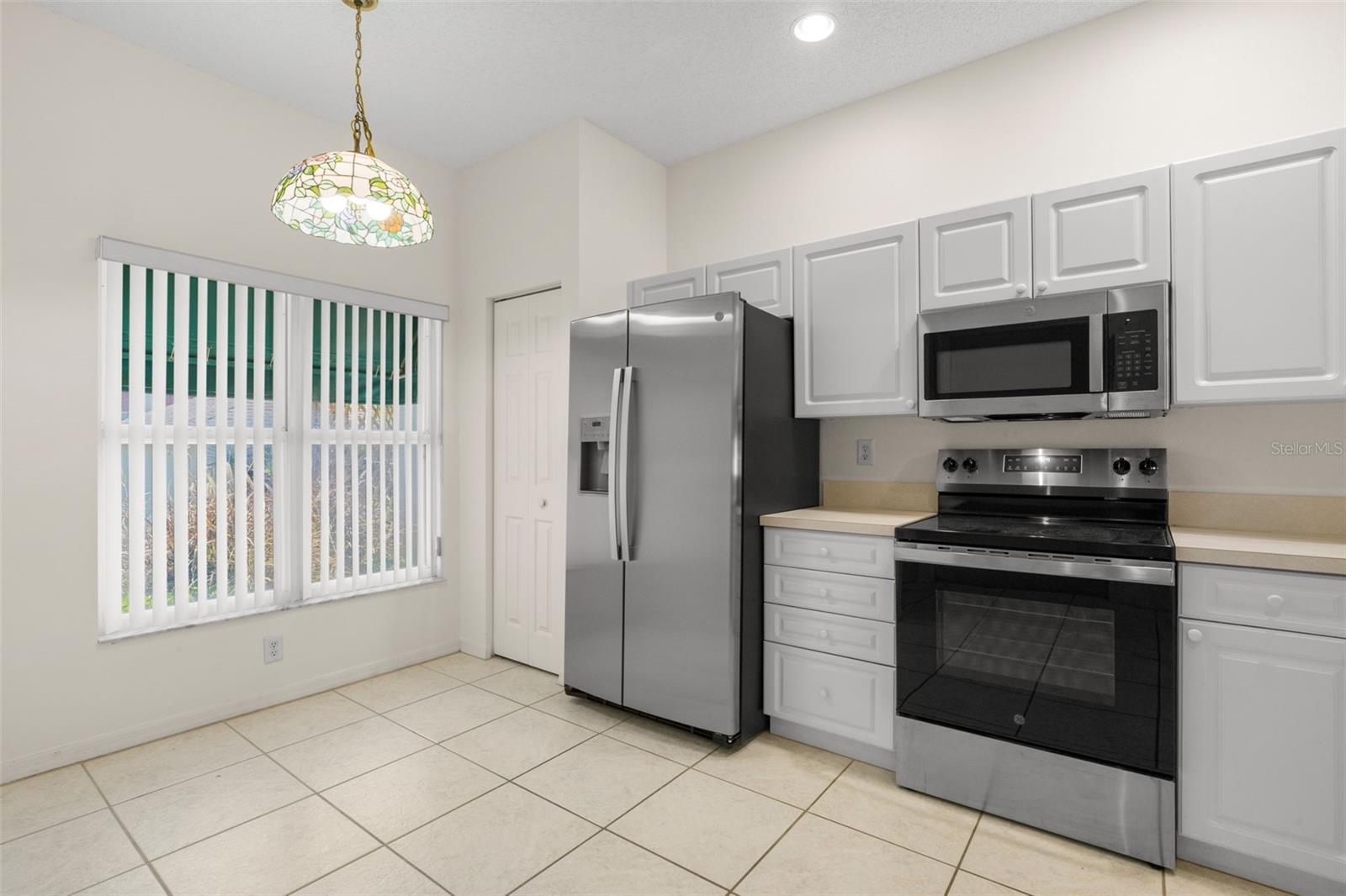 6600 100th Unit 24b, St Petersburg, FL 33708