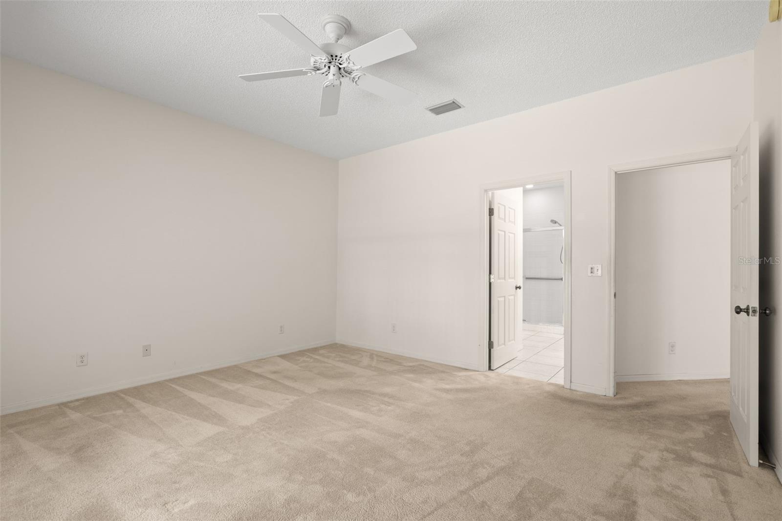6600 100th Unit 24b, St Petersburg, FL 33708