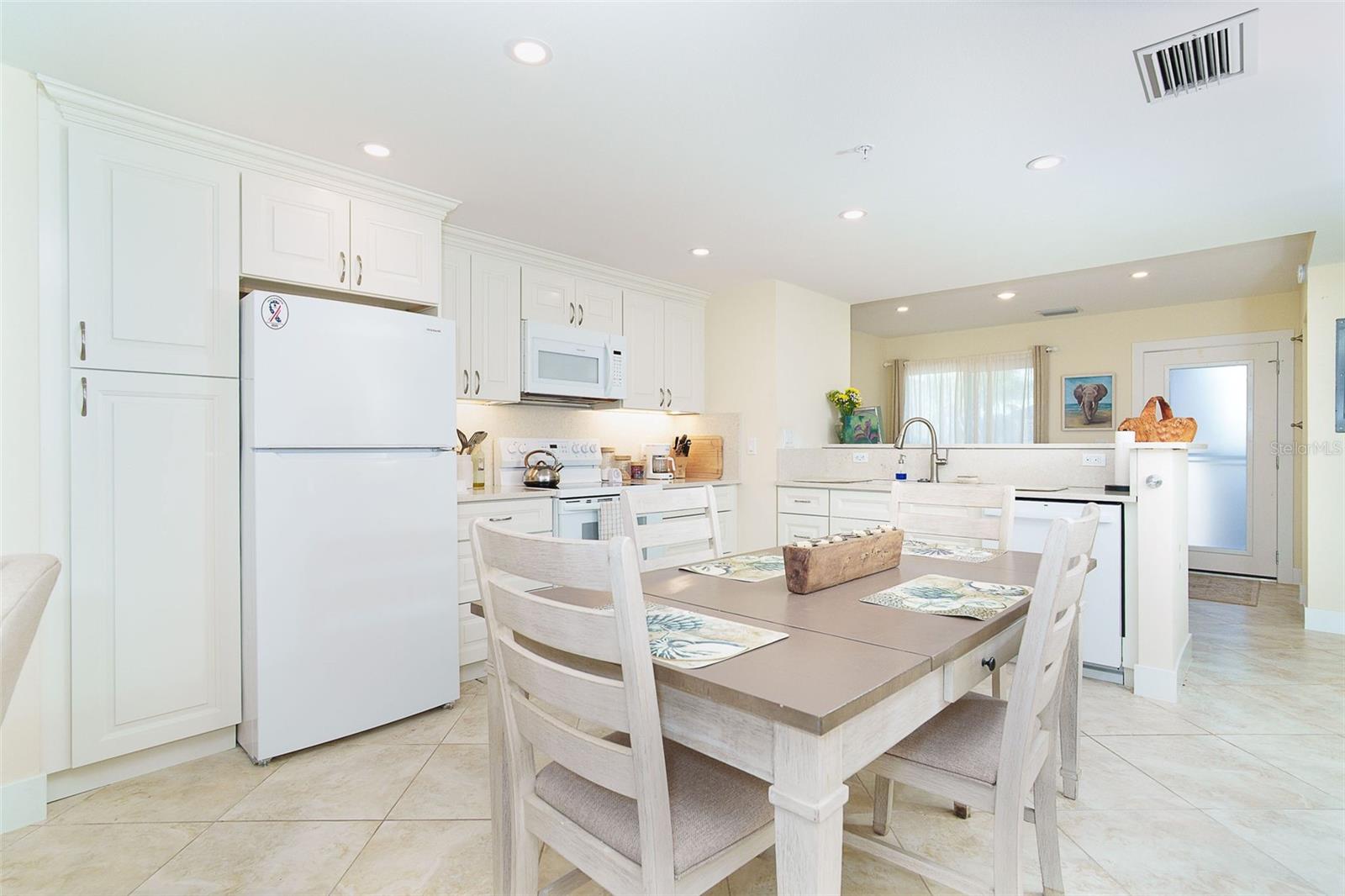 9200 Little Gasparilla Unit 403, Placida, FL 33946