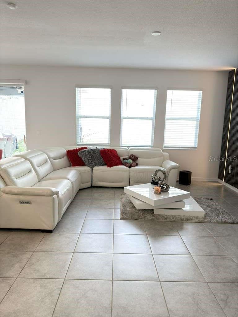 1103 Pomelo, Davenport, FL 33837