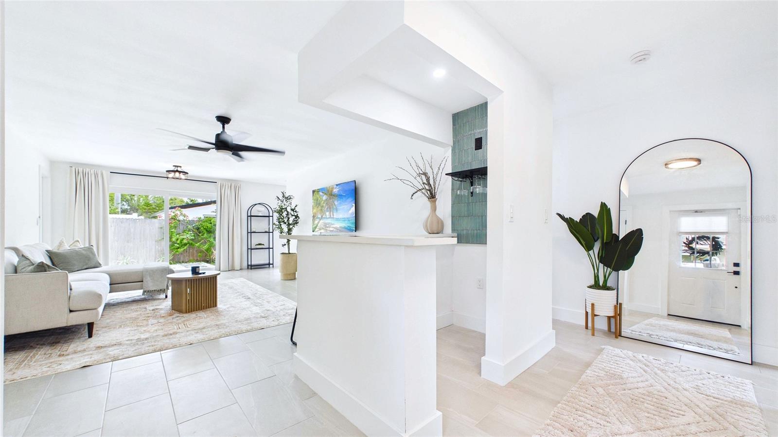1920 New Hampshire, St Petersburg, FL 33703