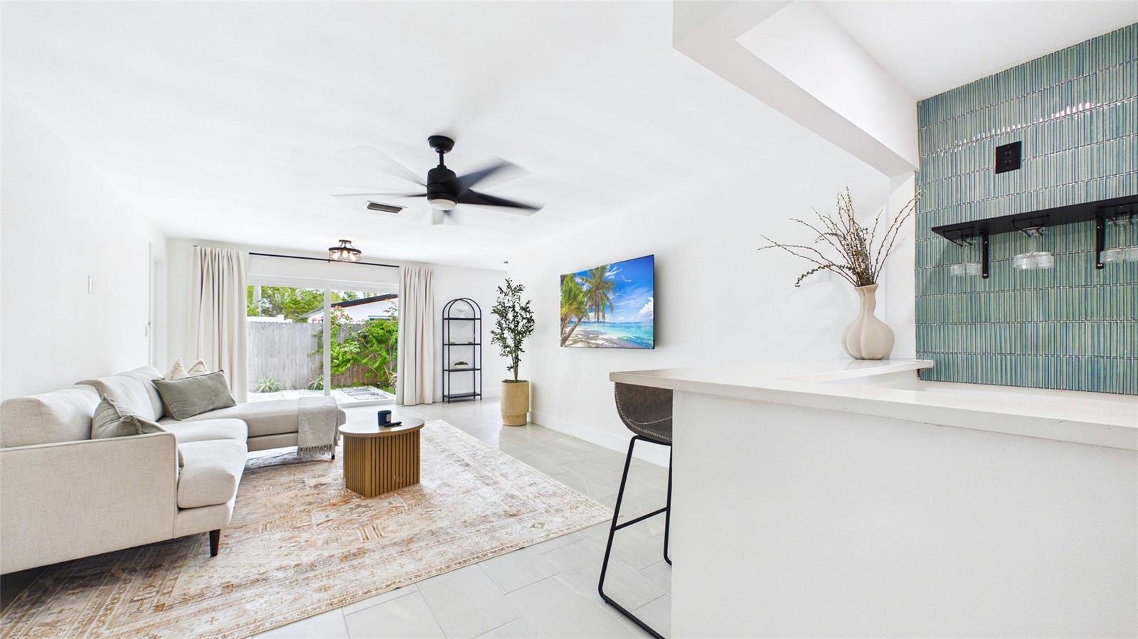 1920 New Hampshire, St Petersburg, FL 33703