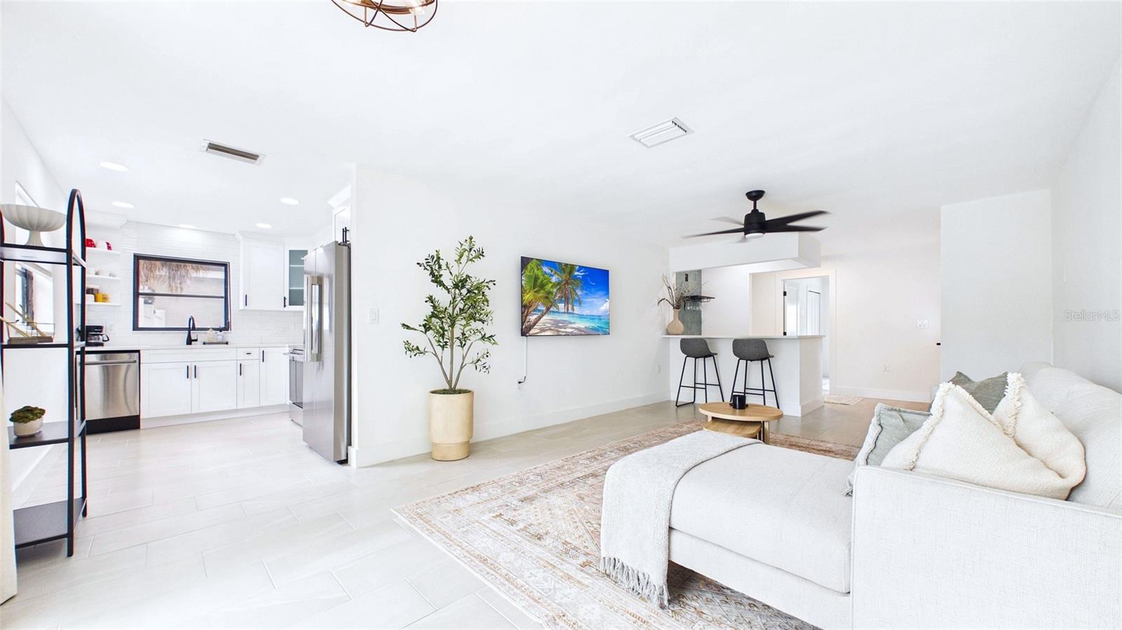 1920 New Hampshire, St Petersburg, FL 33703