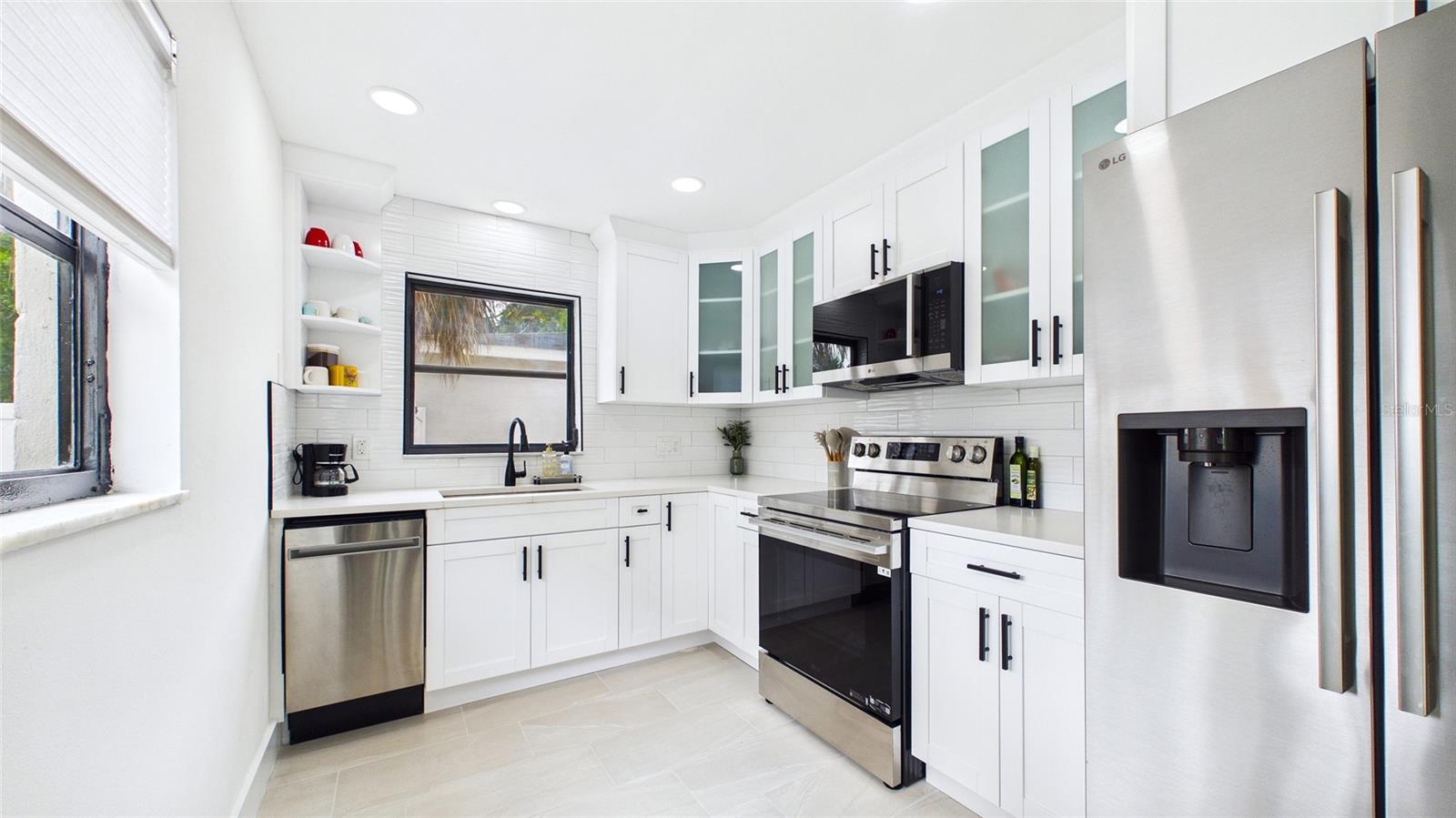 1920 New Hampshire, St Petersburg, FL 33703