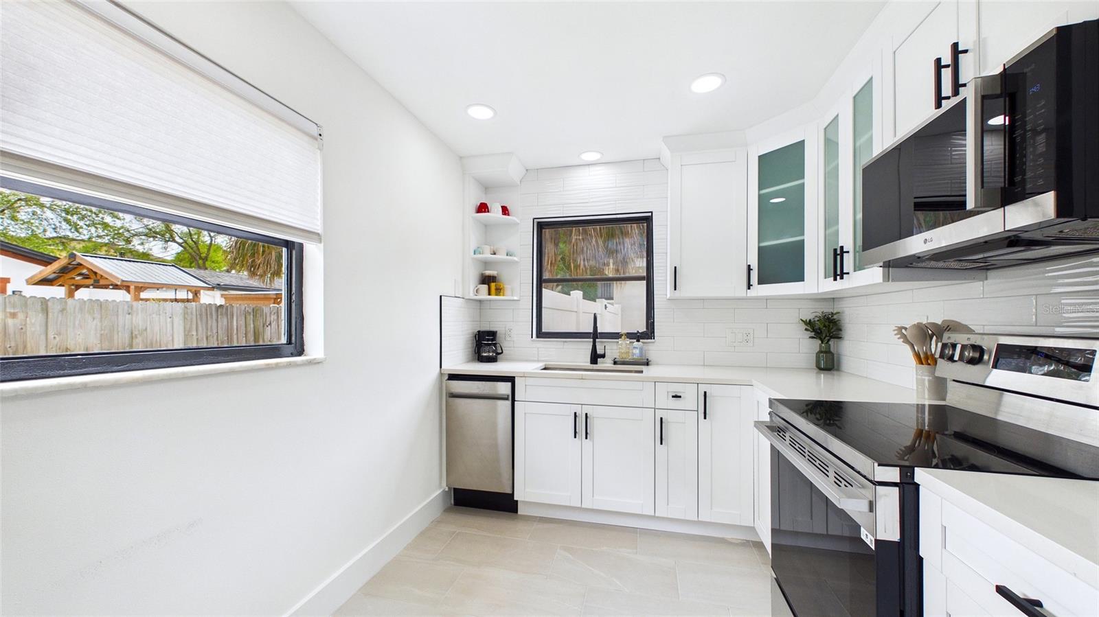 1920 New Hampshire, St Petersburg, FL 33703