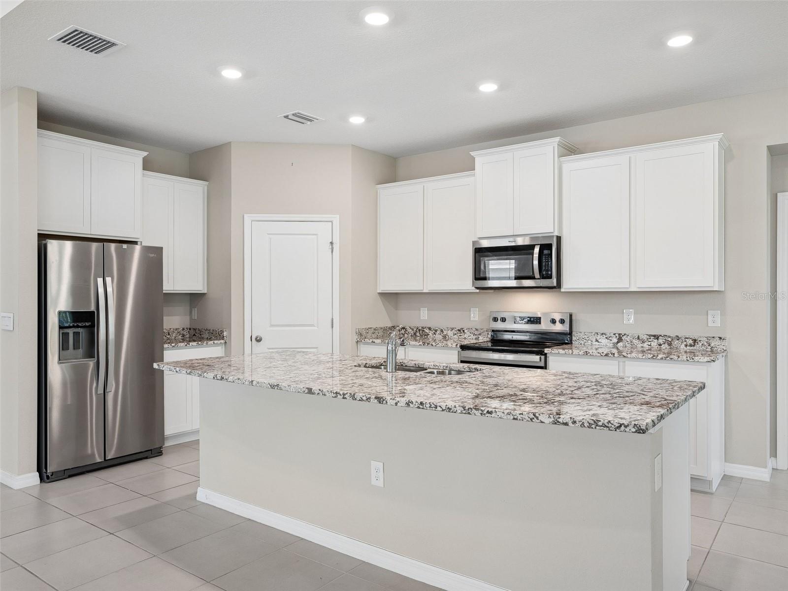 4982 39th, Ocala, FL 34482