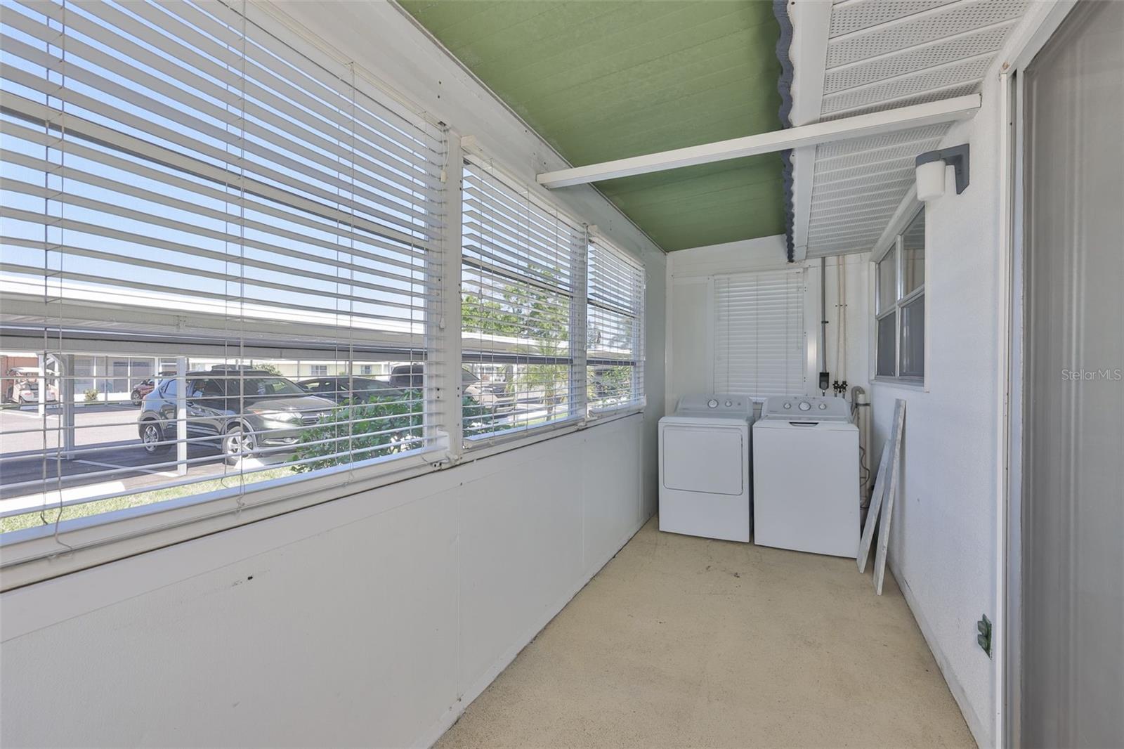 202 Bedford Unit 68, Sun City Center, FL 33573