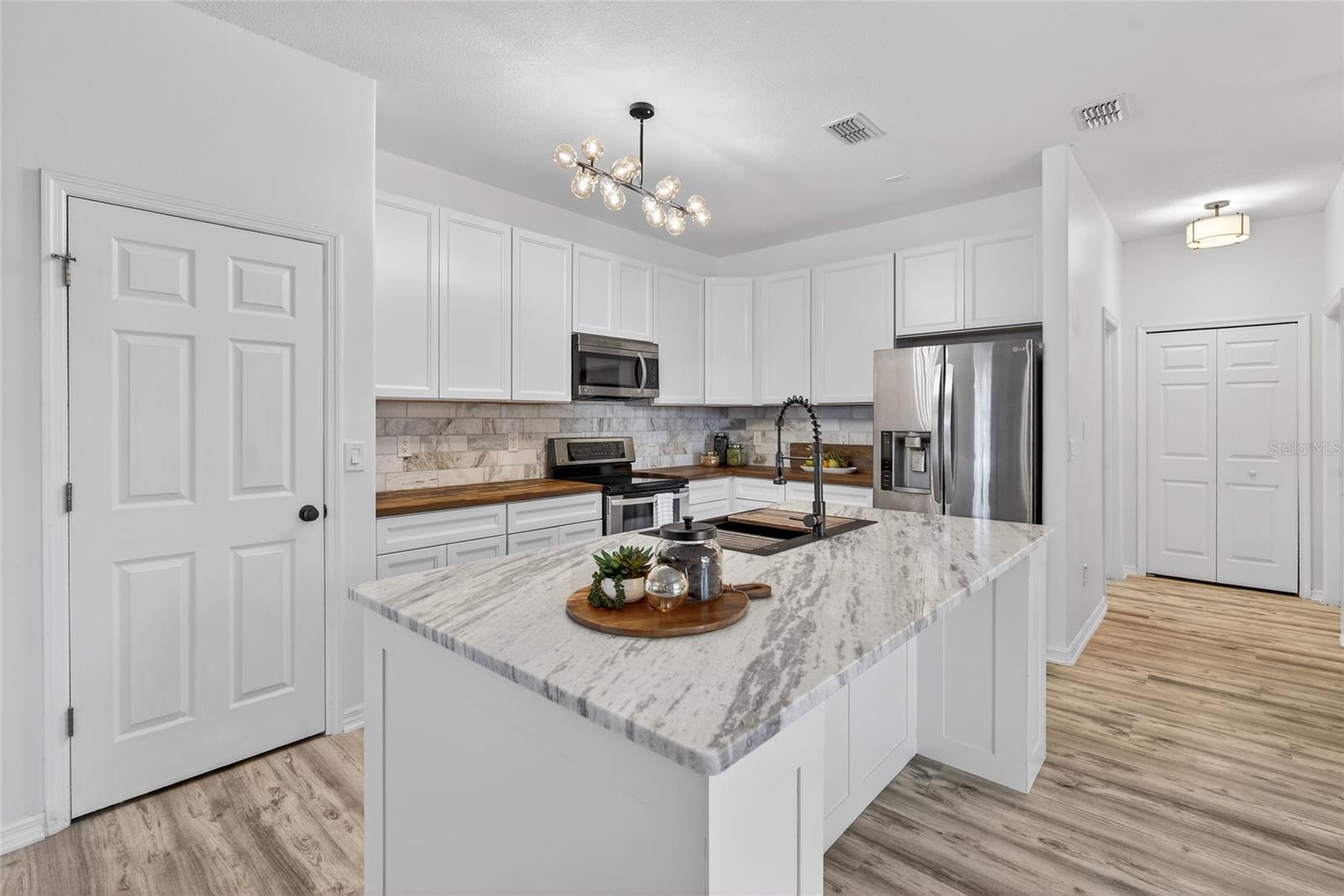 1305 Windy Bluff, Minneola, FL 34715