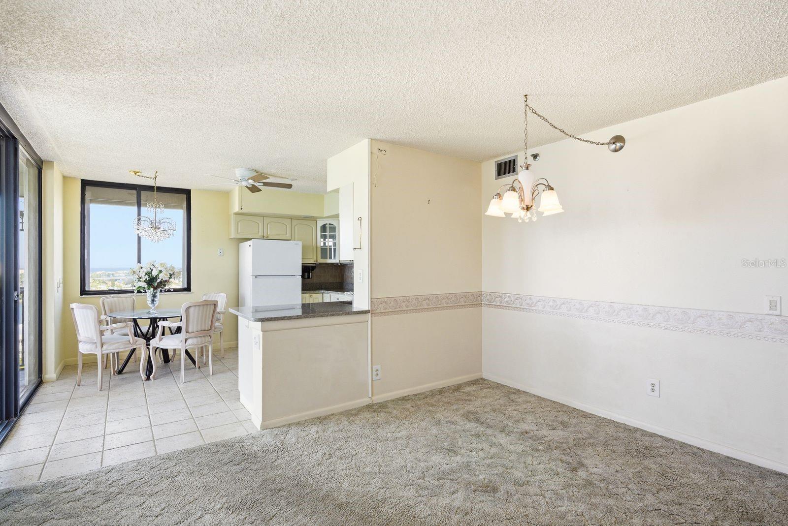 6287 Bahia del Mar Unit 1202, St Petersburg, FL 33715