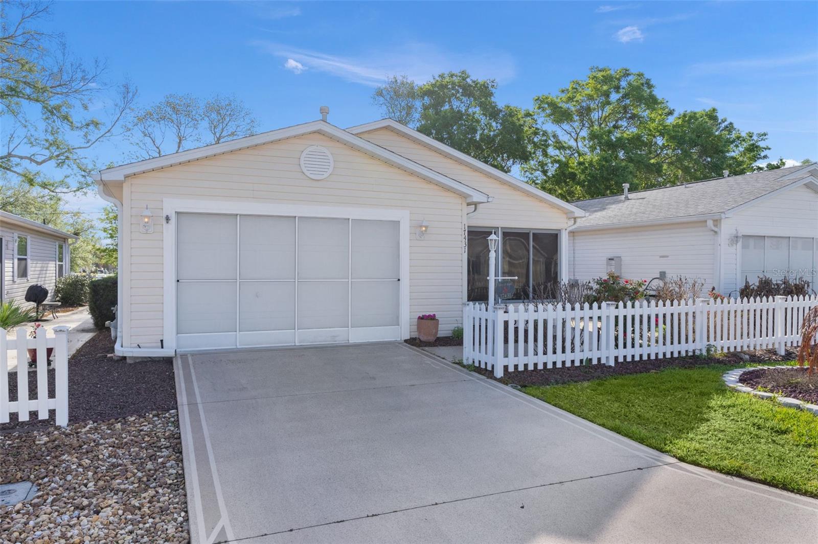 17431 93rd Retford, The Villages, FL 32162