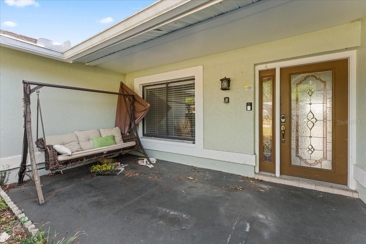 905 Stratford Manor, Brandon, FL 33510