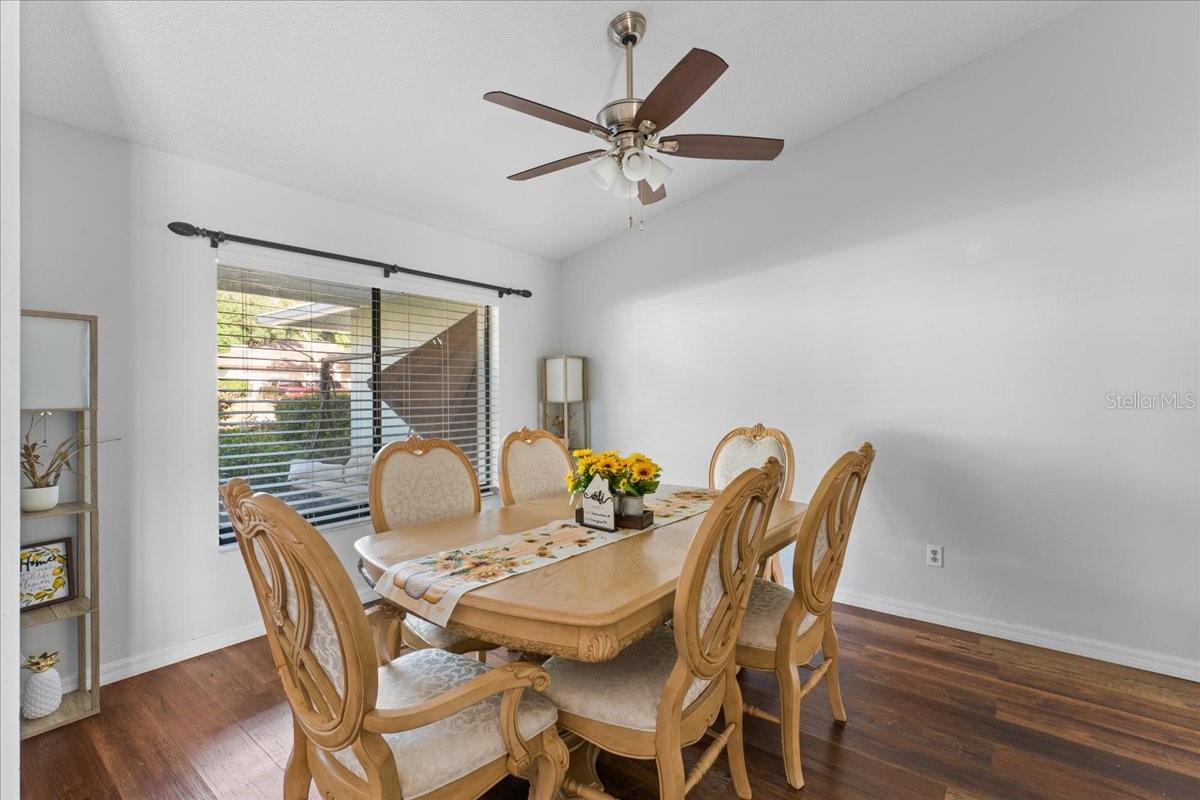 905 Stratford Manor, Brandon, FL 33510