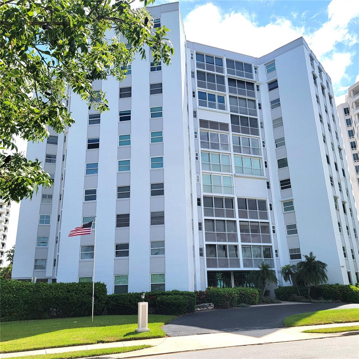 435 Gulfstream Unit 605, Sarasota, FL 34236