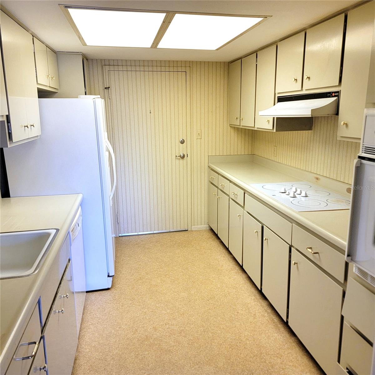 435 Gulfstream Unit 605, Sarasota, FL 34236
