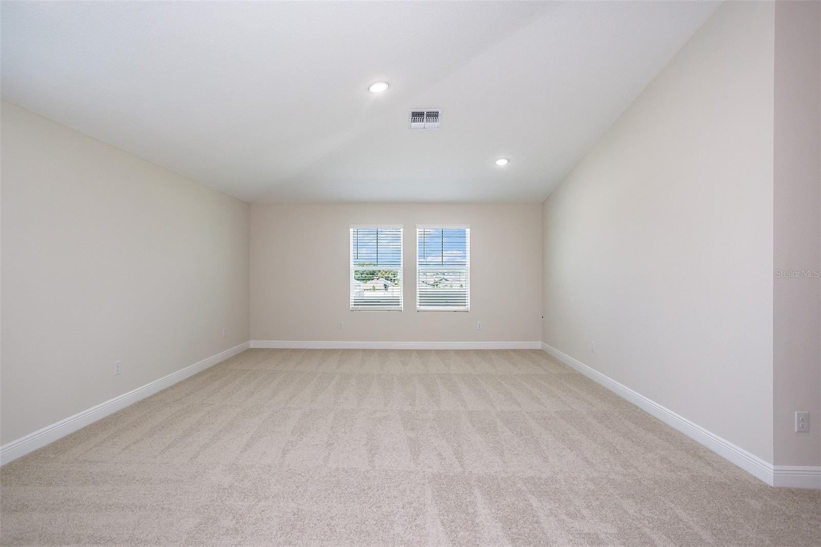 9936 Annunciation, Wesley Chapel, FL 33545