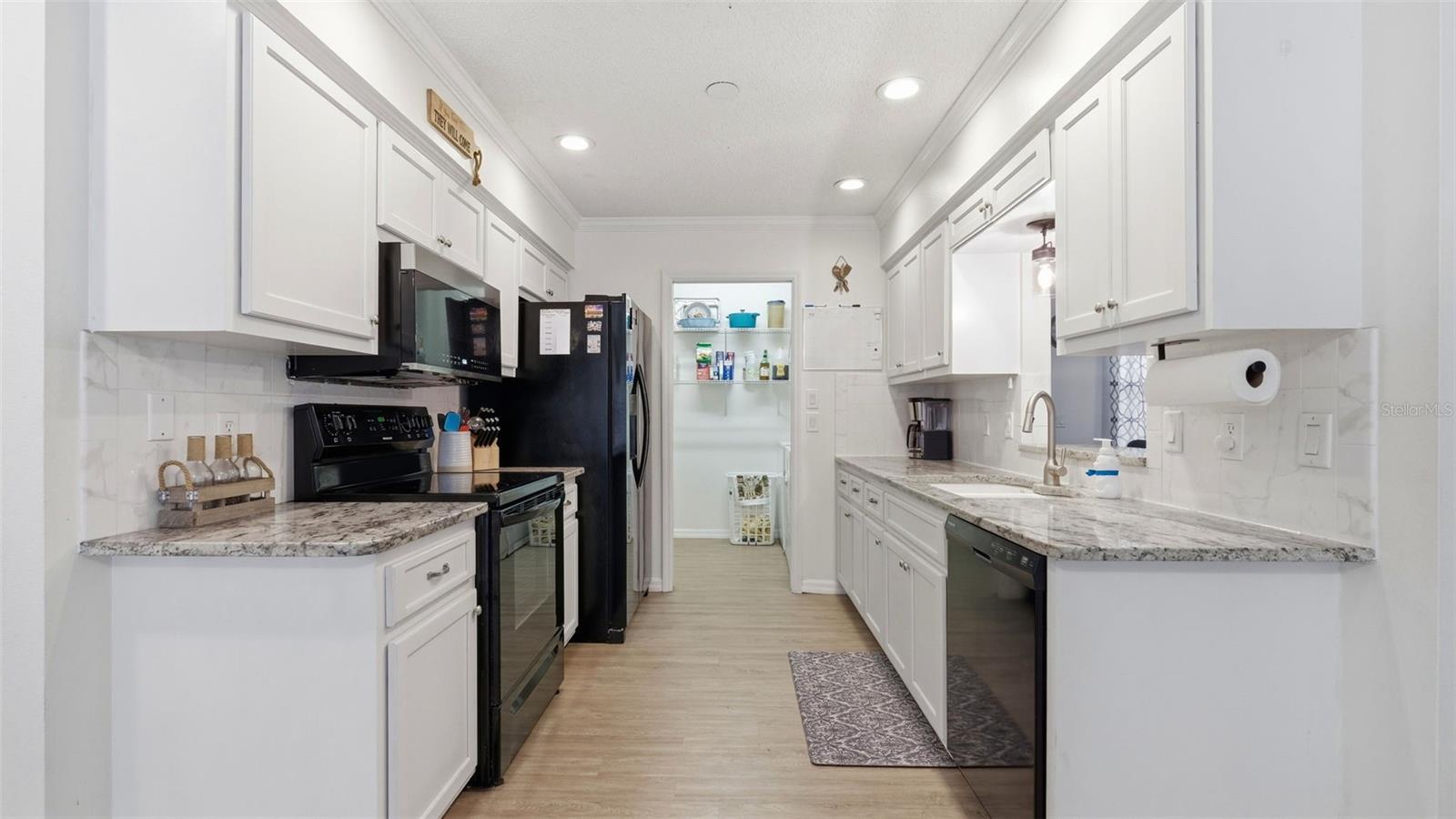 12435 Canna, Floral City, FL 34436