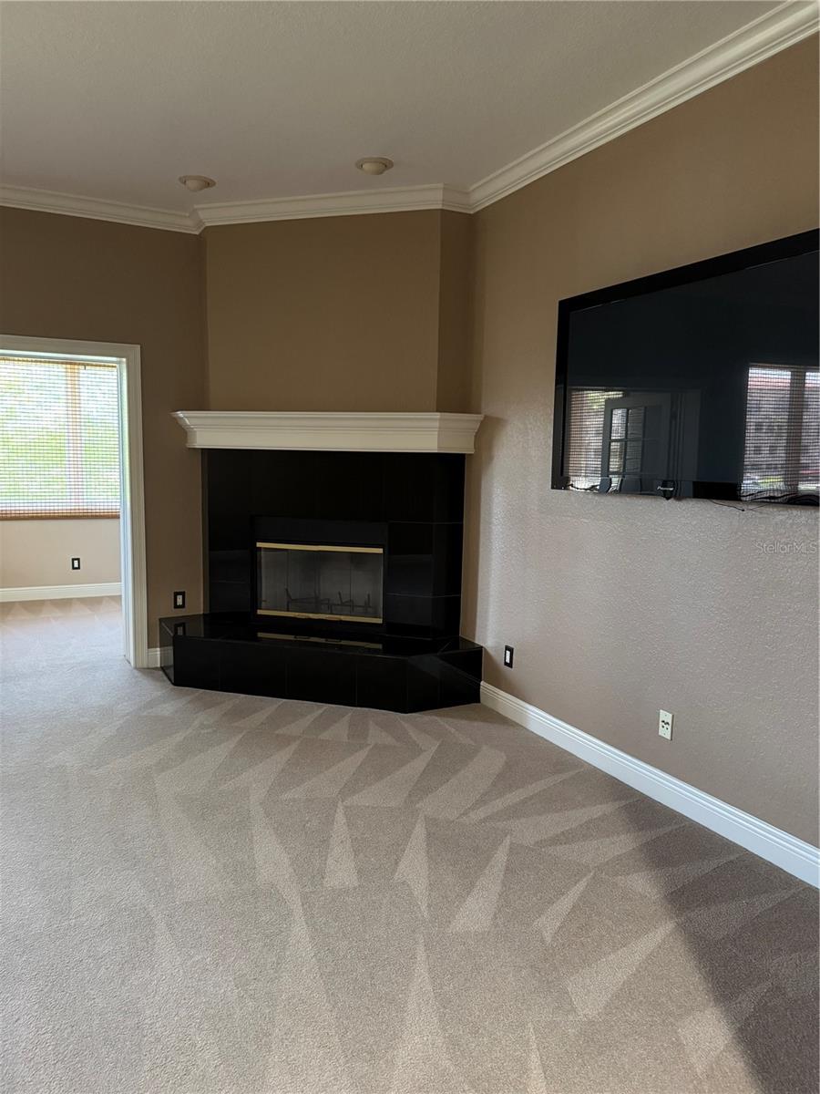 644 Saxony, St Petersburg, FL 33716