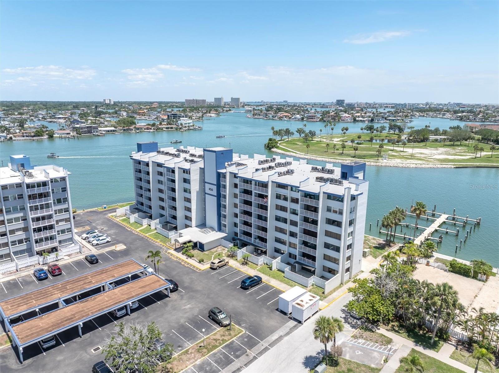 450 Treasure Island Unit 102, Treasure Island, FL 33706