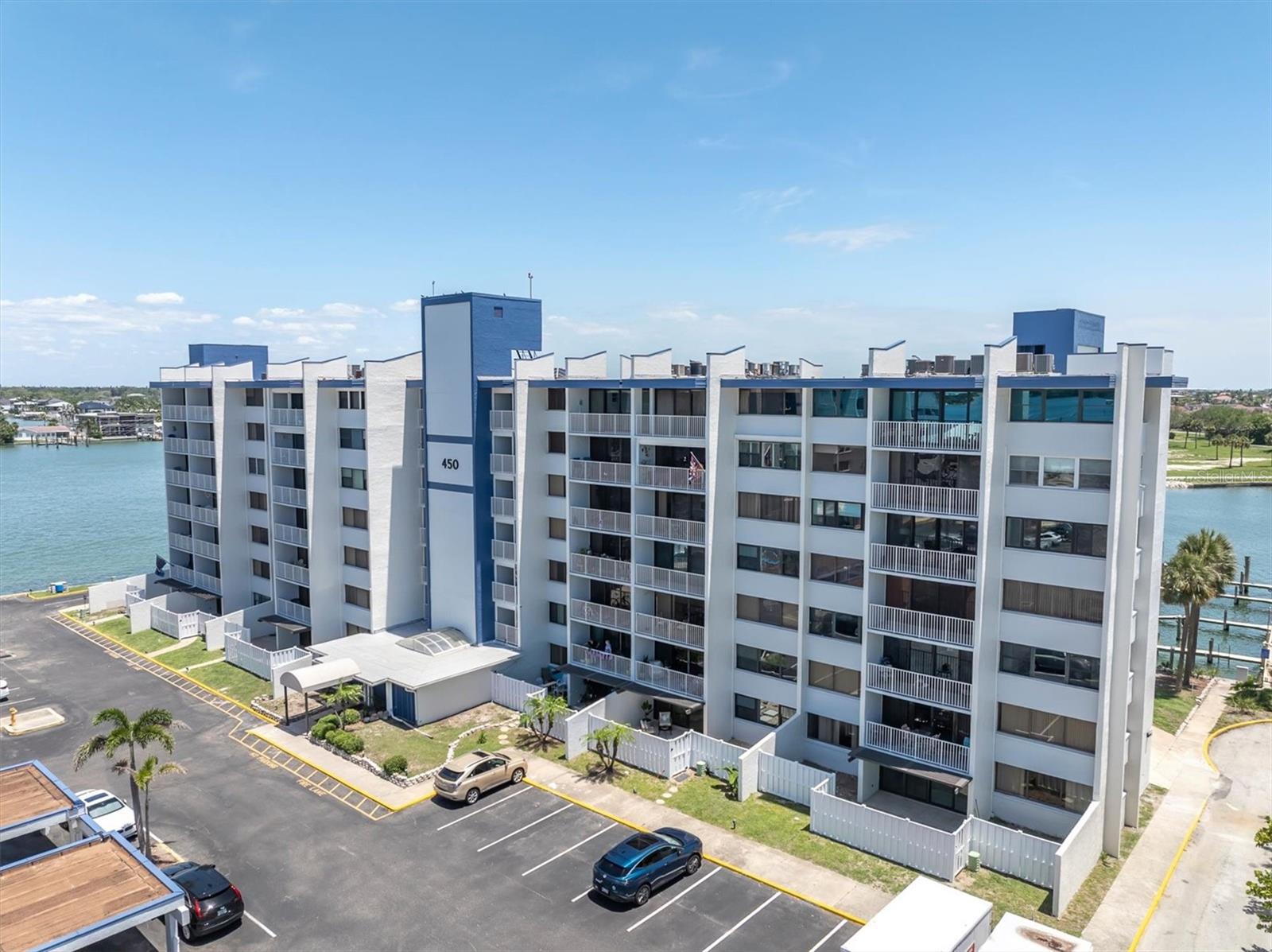 450 Treasure Island Unit 102, Treasure Island, FL 33706