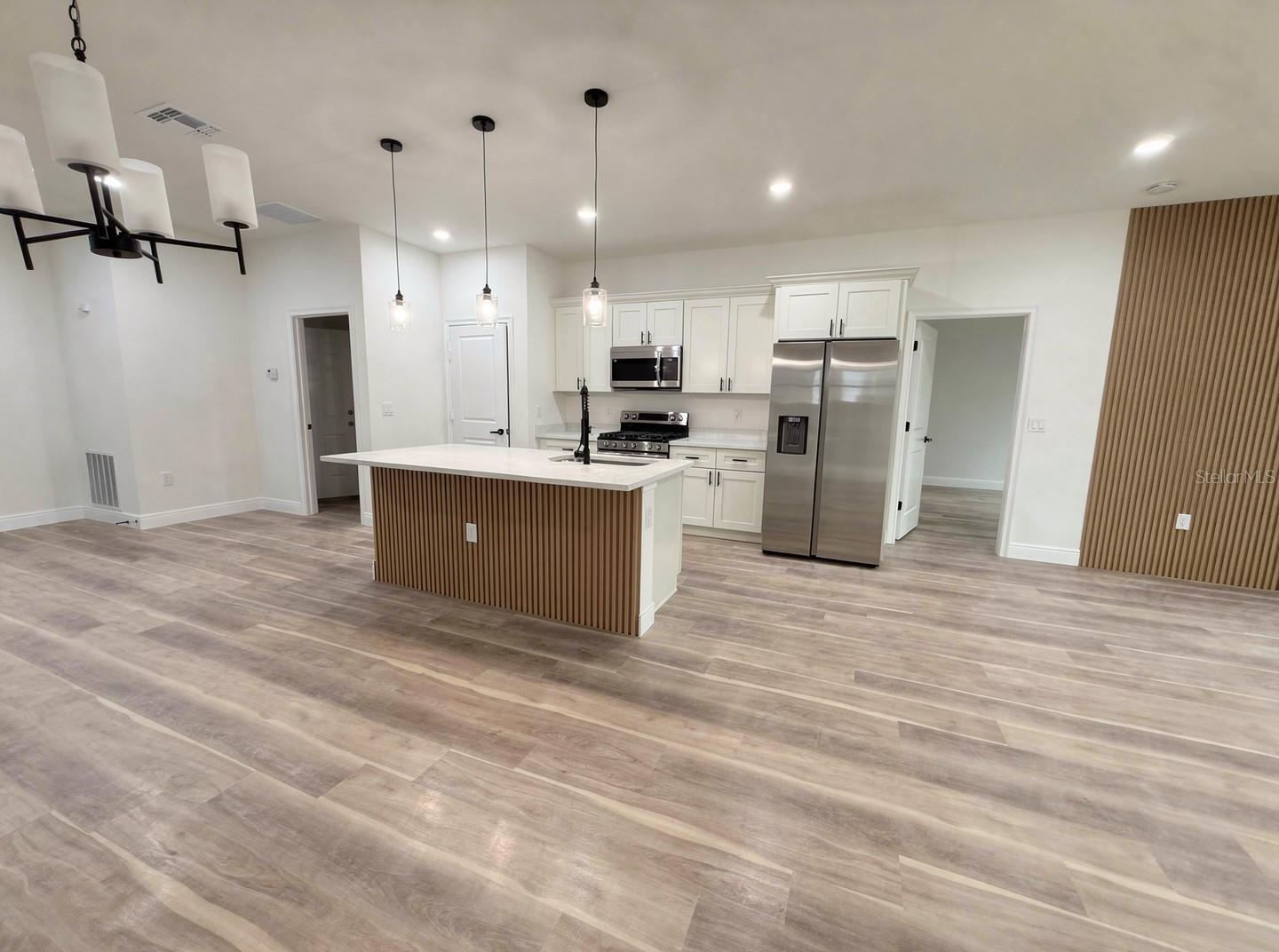 351 Tenk, Port Charlotte, FL 33953