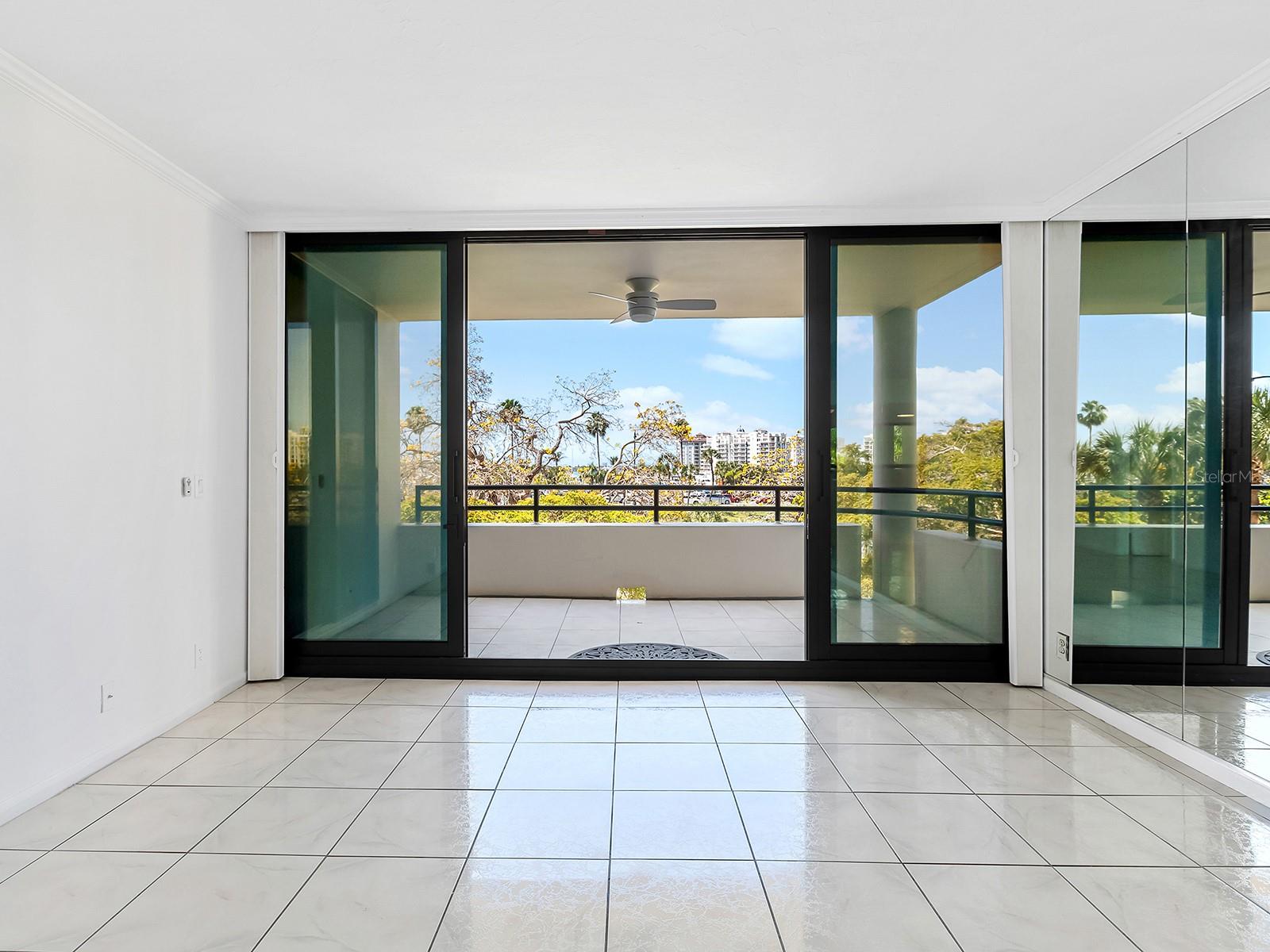 1255 Gulfstream Unit 205, Sarasota, FL 34236
