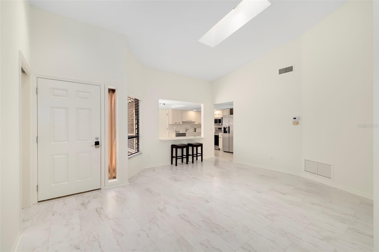 3862 Wilshire Unit 107, Sarasota, FL 34238