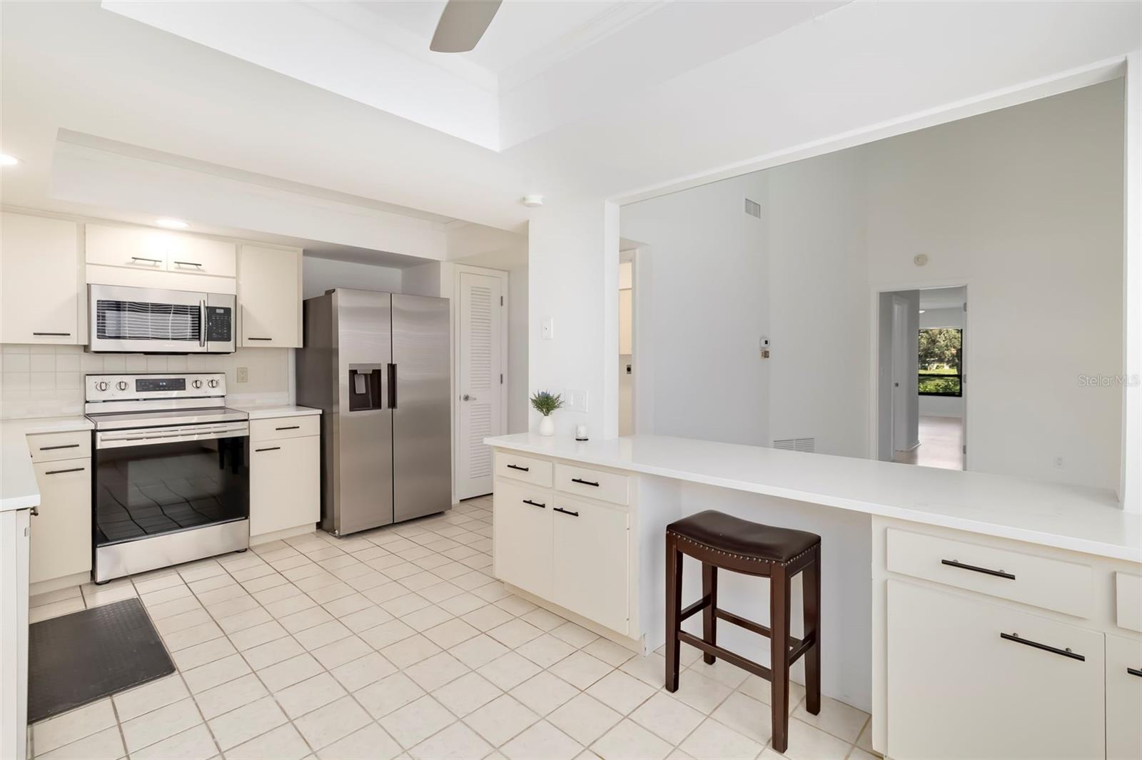 3862 Wilshire Unit 107, Sarasota, FL 34238