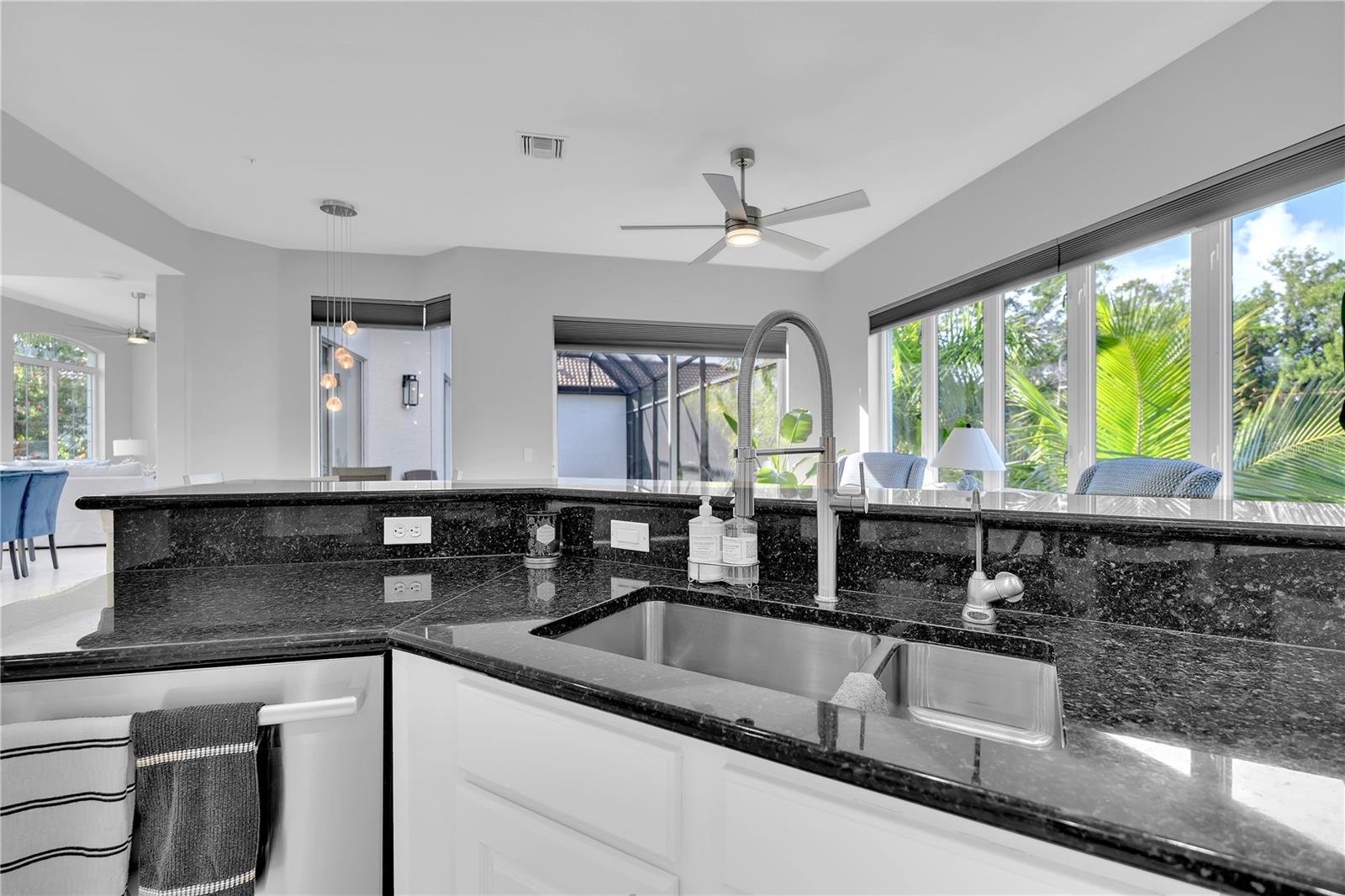 1915 Harbour Links Unit 6, Longboat Key, FL 34228