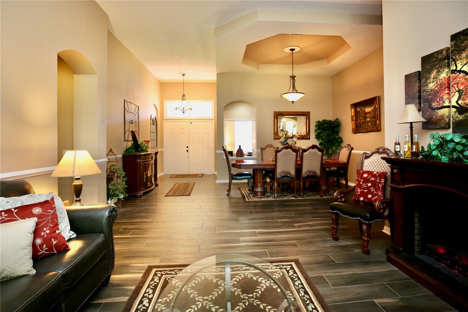 2410 Tea Olive, Valrico, FL 33594