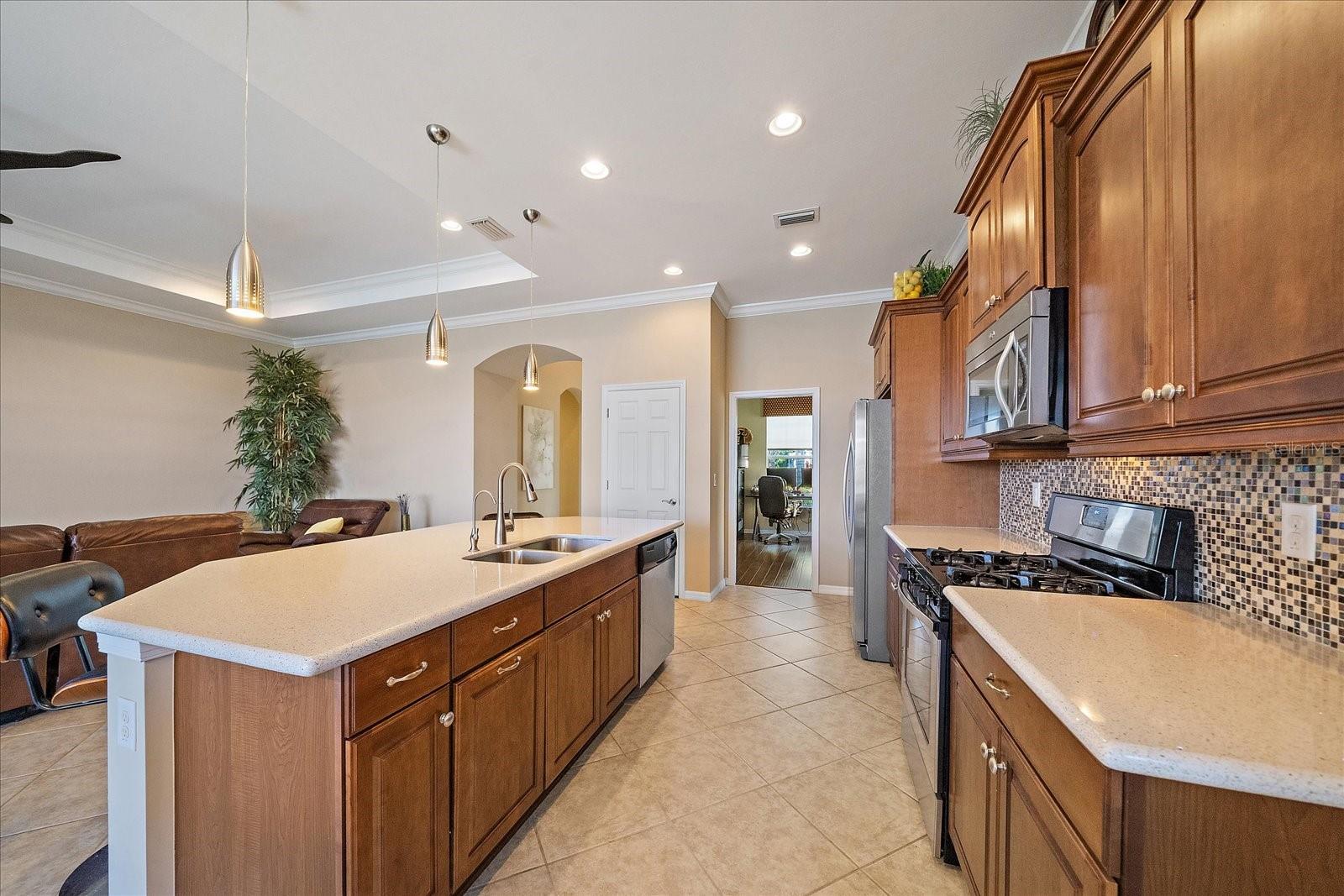5040 Lake Overlook, Bradenton, FL 34208