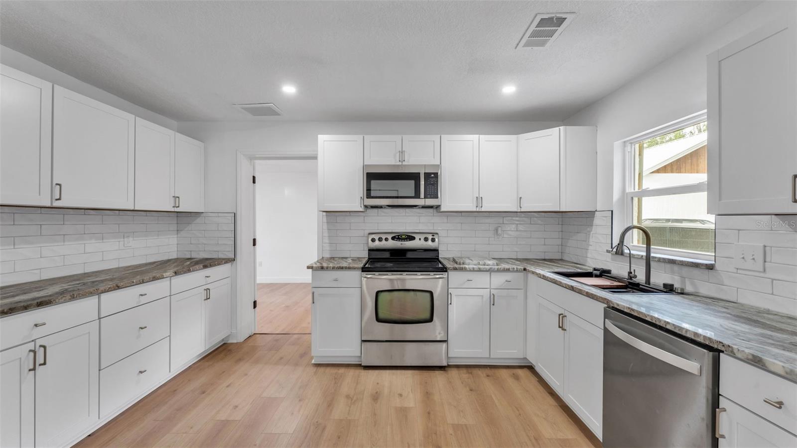 3781 Hiawatha, Crystal River, FL 34428
