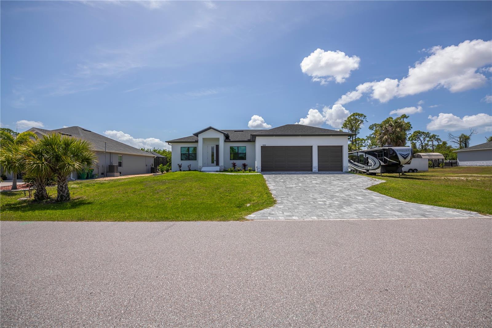 15089 Aldama, Port Charlotte, FL 33981
