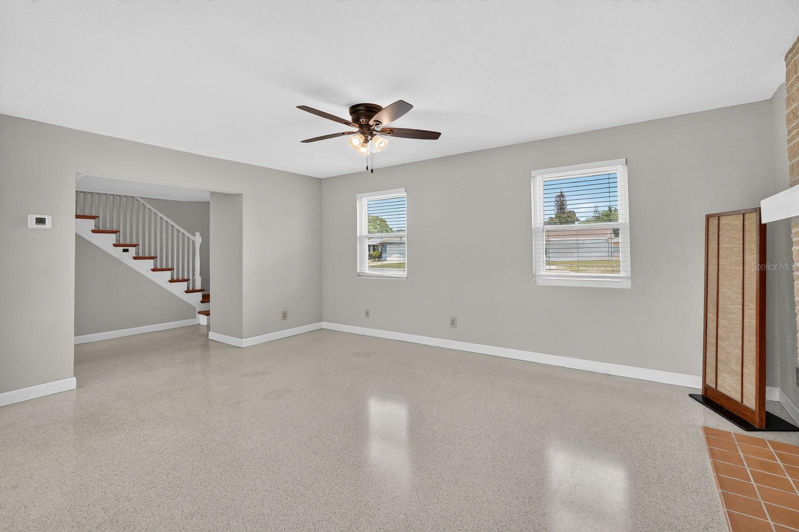 1238 Suwanee, Daytona Beach, FL 32114