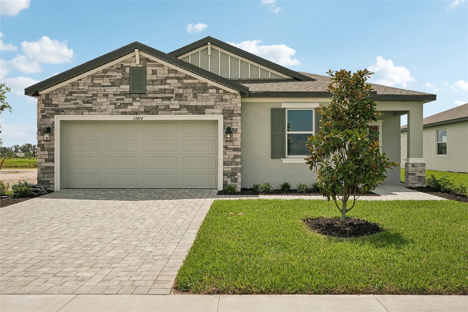 13814 Bertrand, Palmetto, FL 34221