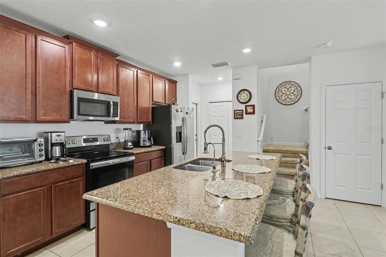 1737 Kato, Kissimmee, FL 34744