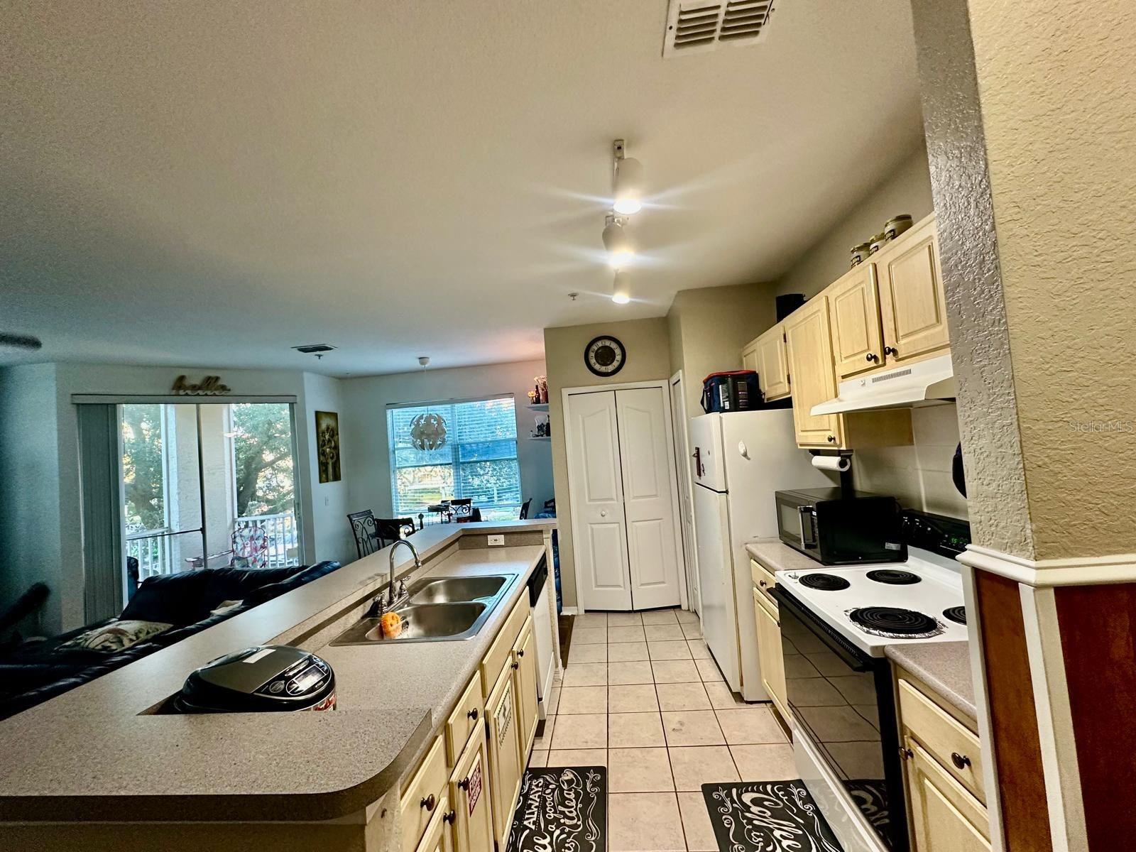 2718 Maitland Crossing Unit 207, Orlando, FL 32810