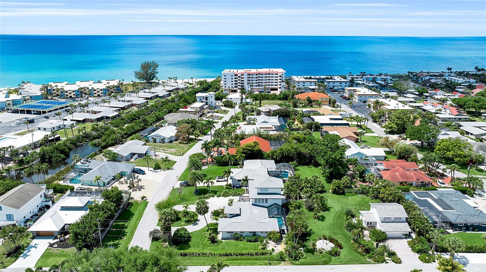 608 Gardenia, Venice, FL 34285