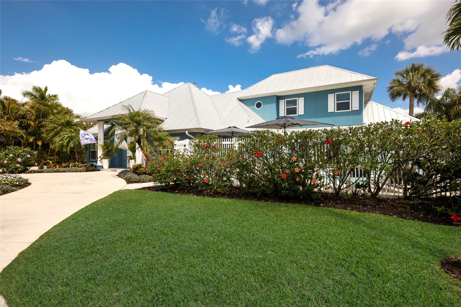 5701 Carissa, Holmes Beach, FL 34217