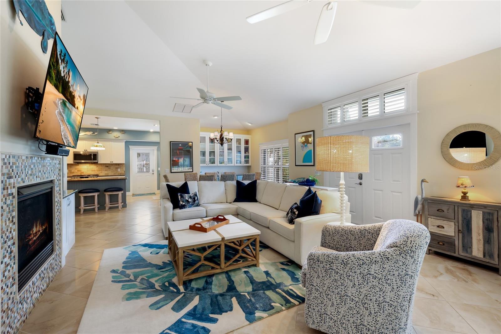 5701 Carissa, Holmes Beach, FL 34217