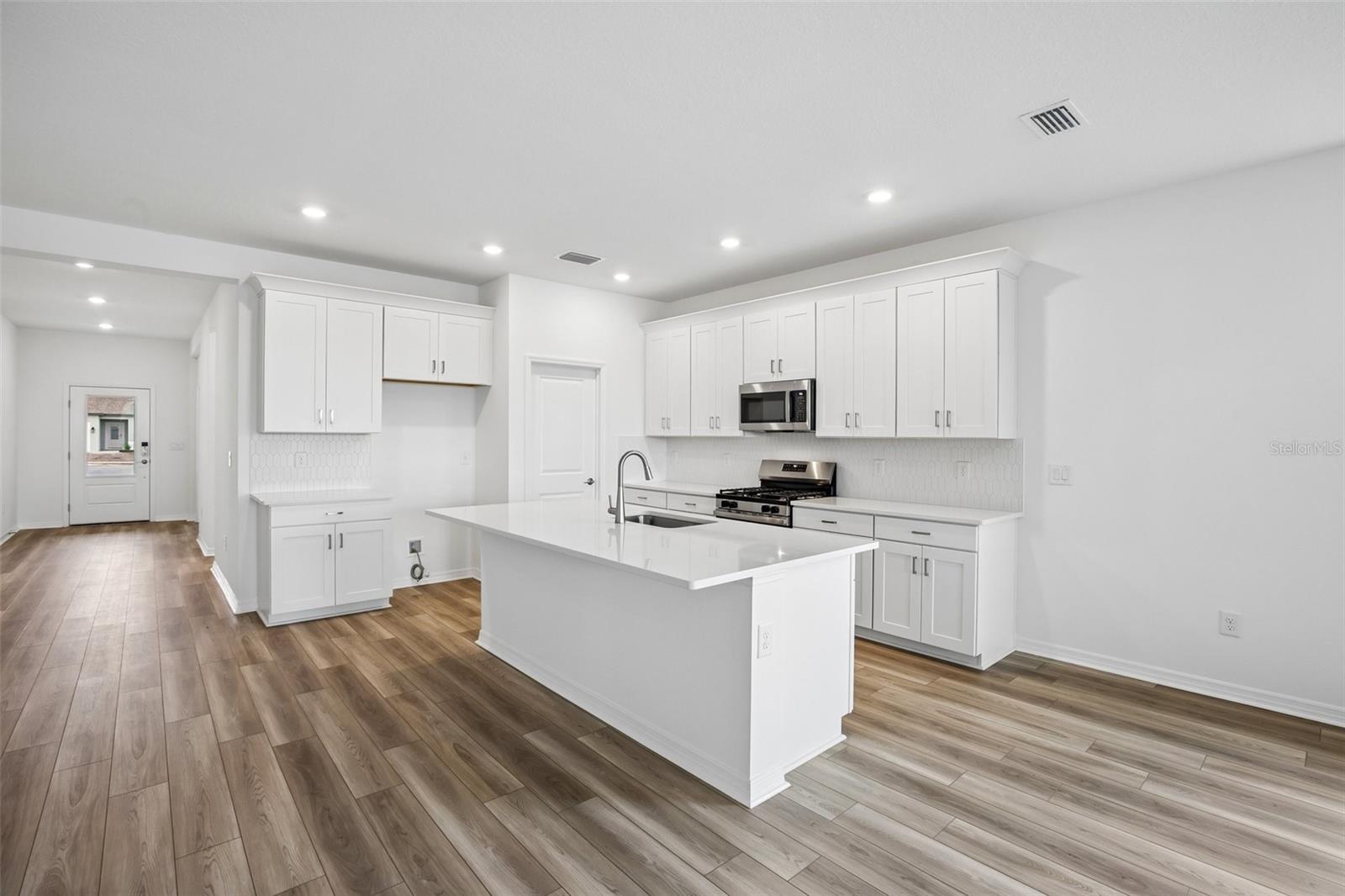 8720 Canard, Palmetto, FL 34221