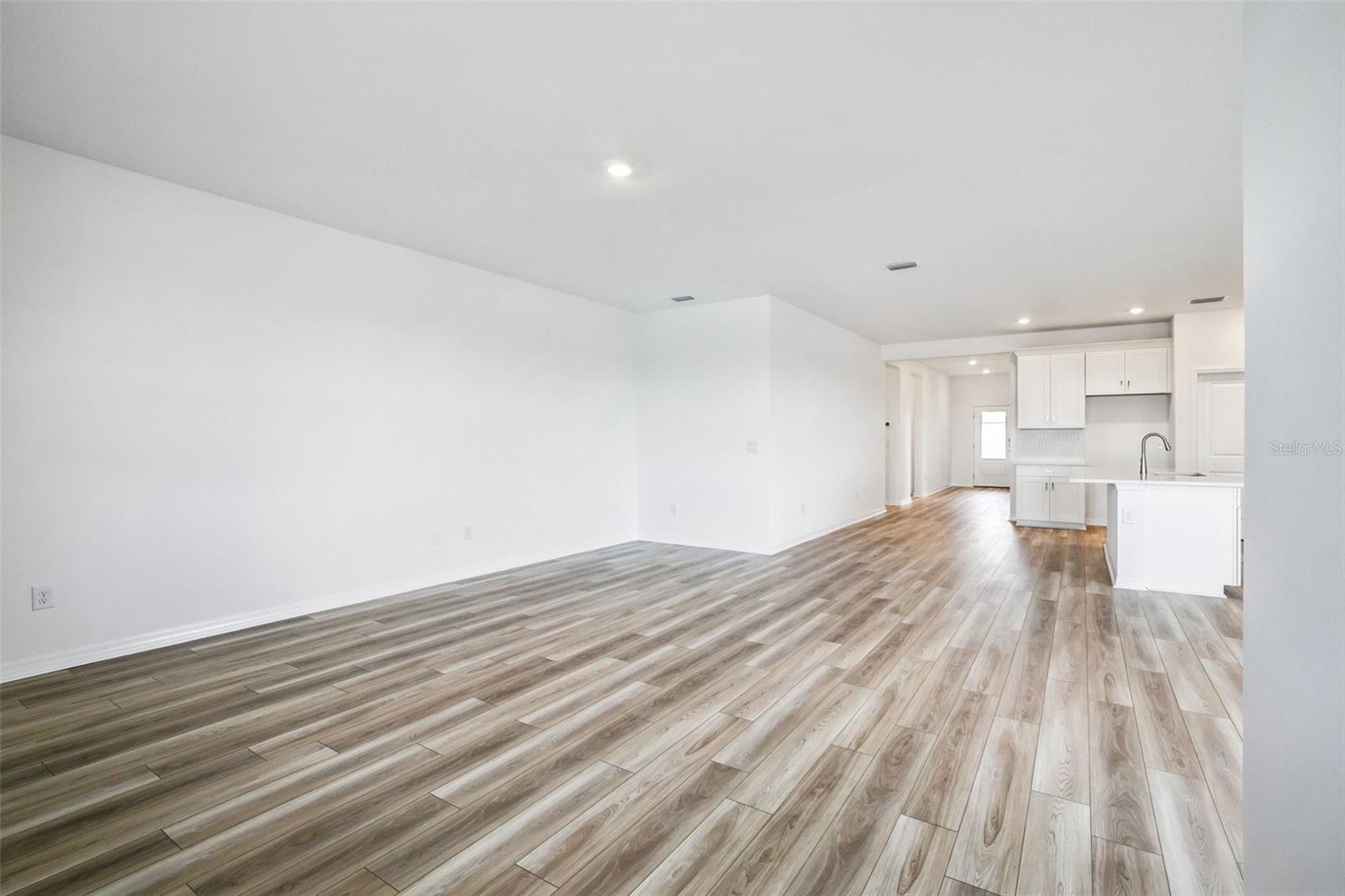 8720 Canard, Palmetto, FL 34221