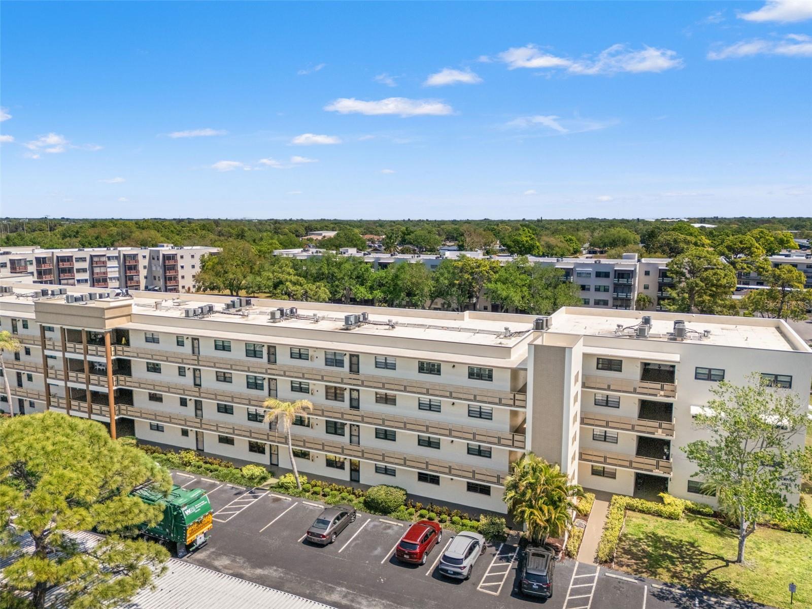 6070 80th Unit 410, St Petersburg, FL 33709