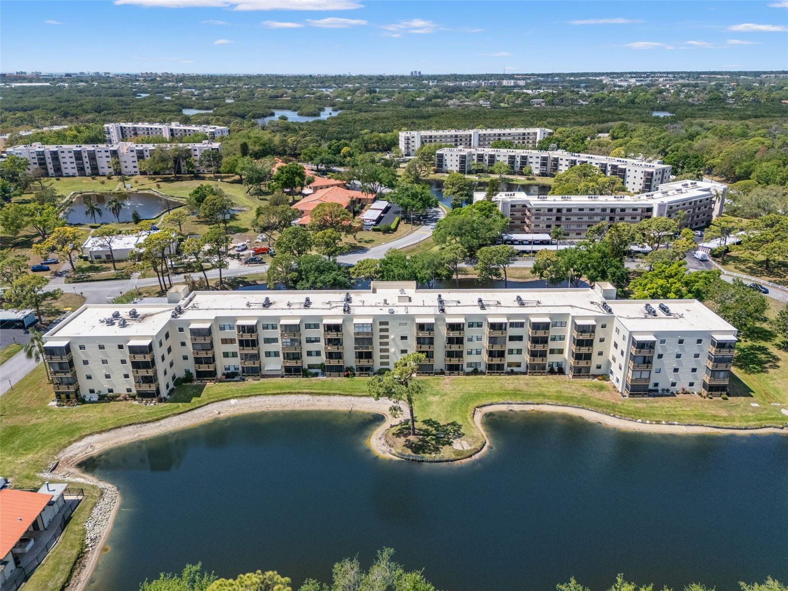 6070 80th Unit 410, St Petersburg, FL 33709